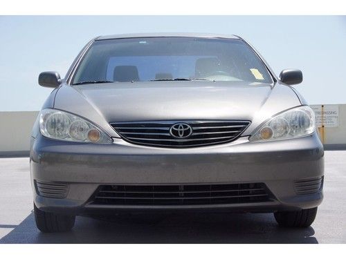 2005  toyota camry  142000 miles org owner  well mant excel  cond