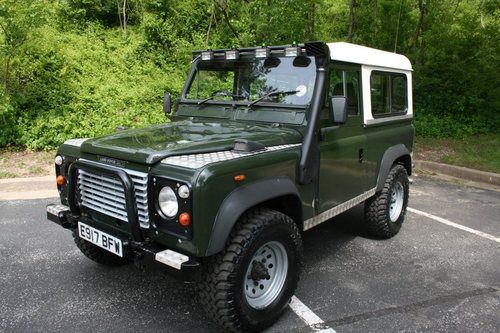 Land rover : defender 90 county 4 x 4 sport utility classic clear md title mva