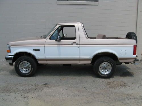 1996 ford bronco xlt sport utility 2-door 5.0l, low mileage, perfect condition