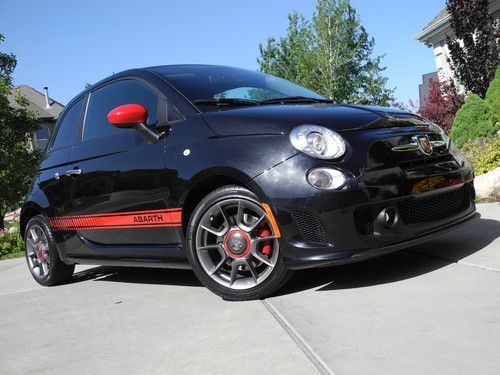 2012 abarth fiat 500 turbo~manual~pano roof~like new~clean carfax~zero accidents