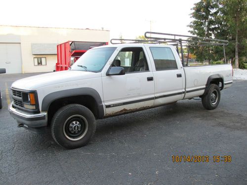 1998 chevrolet 1 ton ck 3500 4wd crew cab with tail gate and ladder rack 5.7 v8