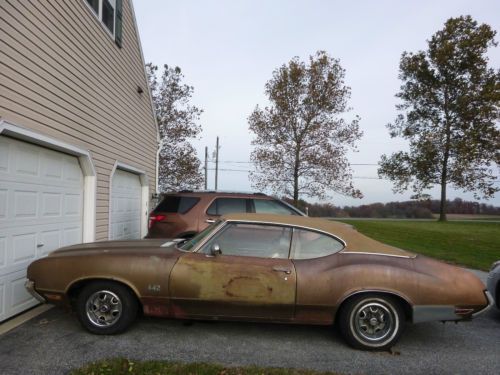 1970 holiday coupe, automatic, bench seat, original engine