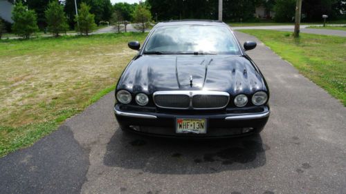 2004 jaguar xj8 base sedan 4-door 4.2l