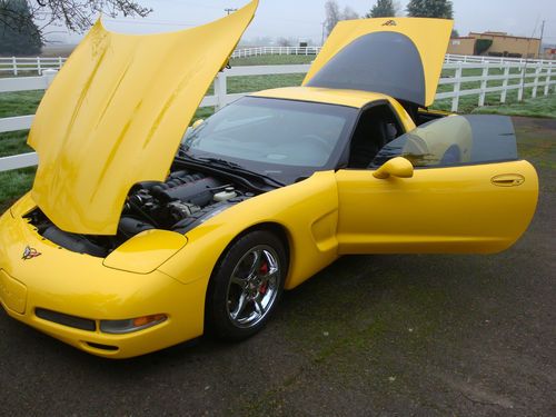 Striking yellow 2001 c5 corvette 6 speed american sports car determined seller!