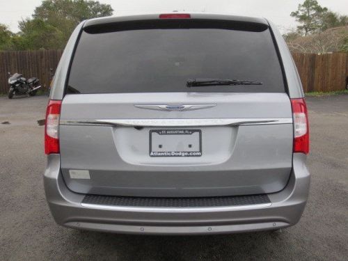 2014 chrysler town & country touring l 30th anniversary edition
