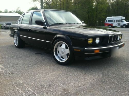 1987 bmw 325i/is e30 4 dr 5spd m52 swap real clean!!