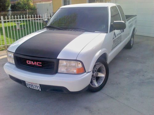 1999 gmc sonoma extended cab with rare zq8 option super clean