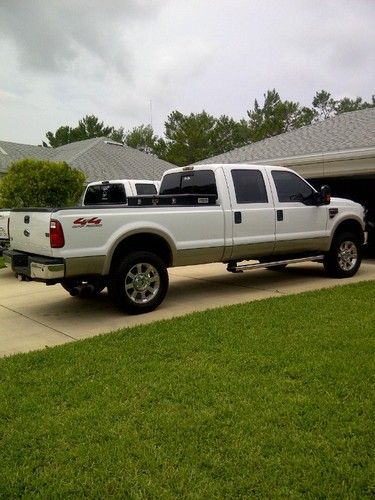 2008 ford f350 lariat fx4 loaded sunroof excellent cond must see!