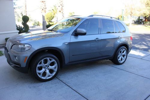 2010 bmw x5 diesel suv - loaded - low mileage - excellently maintained