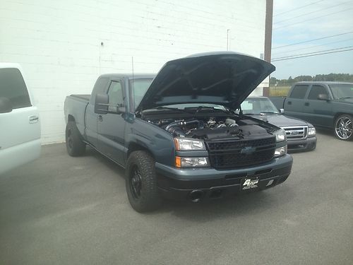 2006 twin turbo chevy duramax+much more