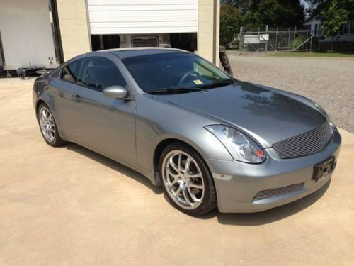 2005 infiniti g35 coupe with sport package