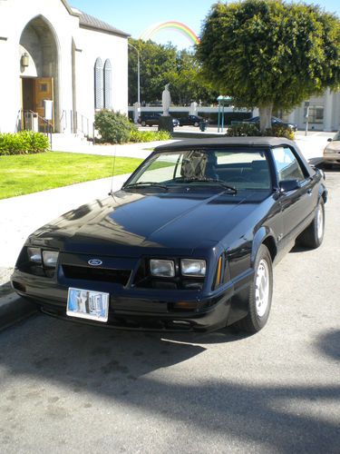 1986 ford mustang gt convertible black great deal!!!!
