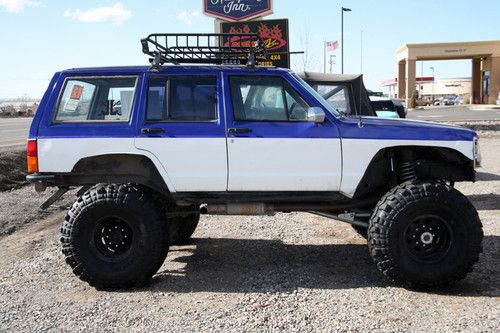 1989 jeep cherokee xj rock crawler custom lifted &amp; locked 1 ton chevy v8 4 door