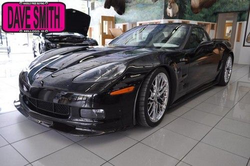 2010 black chevy corvette zr1 w/3zr 6.2l supercharged 638 hp heated leather nav!