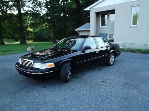 2005 ford crown victoria ex police runs great no reserve great buy