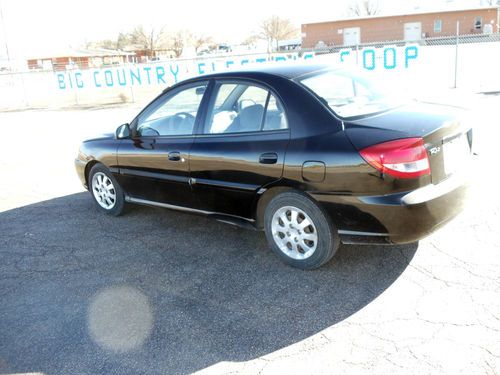 2004 kia rio sedan * pwr steering, a/c, automatic, new tires, ready to drive