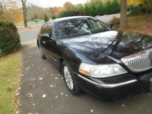 2003 lincoln town car base limousine 4-door 4.6l - in great shape