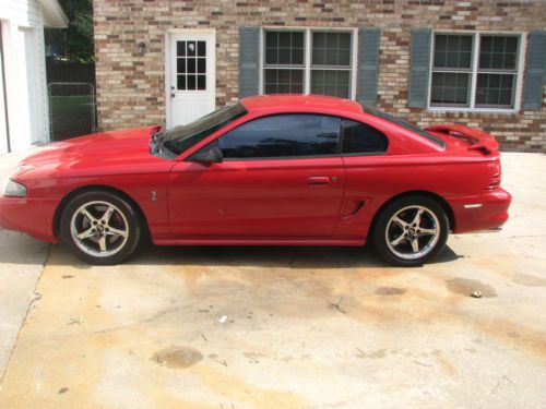 1994 ford mustang svt cobra coupe 2-door 5.0l