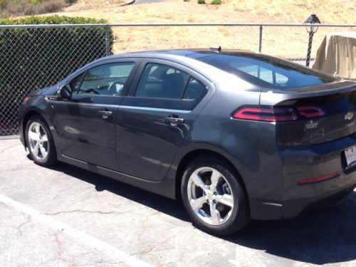 2013 chevrolet volt, cyber gray metallic with black leather interior