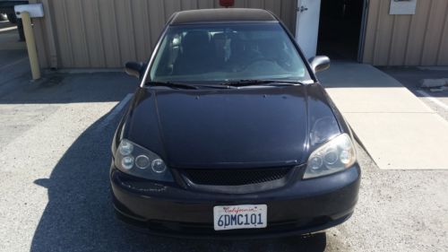Black 02 honda civic coupe lx in good condition, 17&#034; rims and tires, navigation