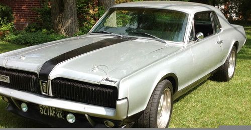 1967 cougar restomod, great condition, silver and black