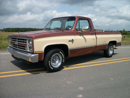 87 chevy silverado*only 50k miles*5.7 tbi,700r4*new ac*look at pics!