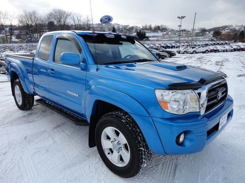2006 tacoma access cab 4 cyl 5-speed 4x4 speedway blue 1owner clean carfax video