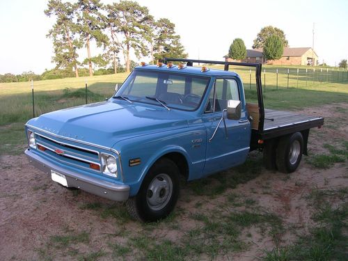 1968 chevy 1 ton flatbed semi restored lots of new looks good