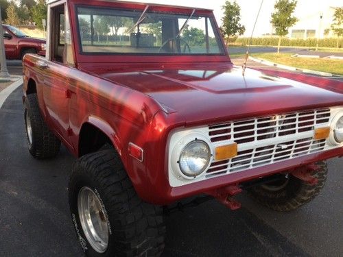 1972 ford bronco half cab running  33inch tires 4x4 289 ps,disc,