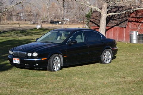 Black 4 door jaguar x type good condition 4500 obo