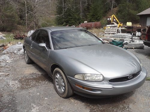 1995 buick riviera supercharged coupe 2-door 3.8l
