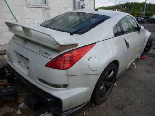 2007 wrecked  nissan 350z nismo clean title