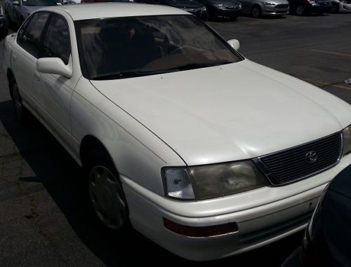1995 toyota avalon xl sedan 4-door 3.0l