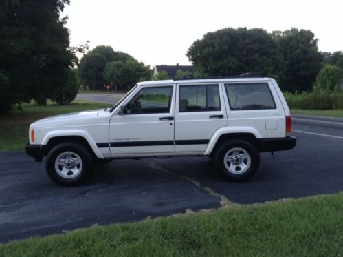 2001 jeep cherokee sport 4wd nc jeep only 98k miles rust free super nice jeep