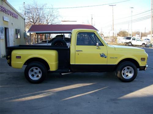 Sweet!! 1972 chevy c-10 short bed pick up truck side step 350 chevrolet manual