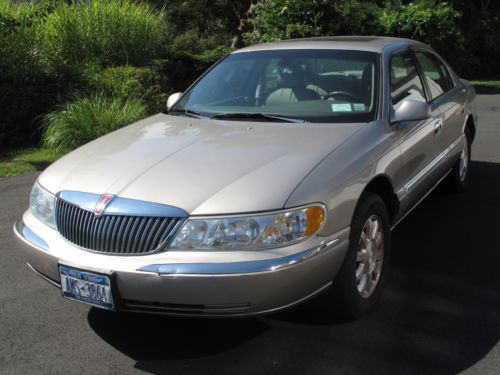 2002 lincoln continental 4-door sedan, leather, front wheel drive, 4.6l