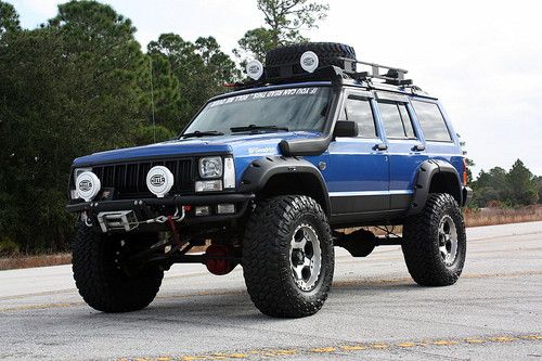 1994 jeep cherokee xj 4x4 4.0l 115k miles bad azz jeep! 6.5 lift, 35's, loaded