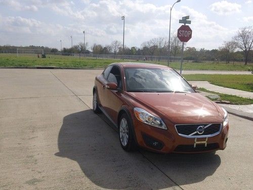 2011 volvo c30. only has 23k miles. automatic. sunroof. alloy wheels. no reserve