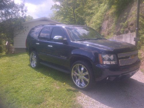 For sale 2007 chevrolet tahoe 4x4 lt edition