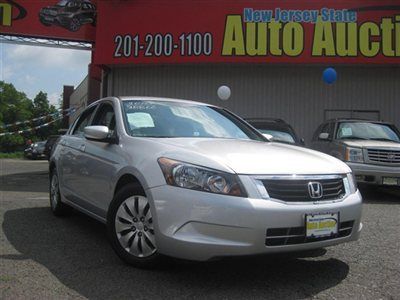 2010 honda accord lx 4dr sedan 4 cyl carfax certified 1-owner w/service records