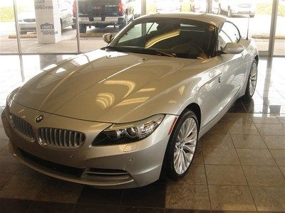 Z4 sdrive 35i 600 miles navigation 7 speed automatic convertible power hardtop