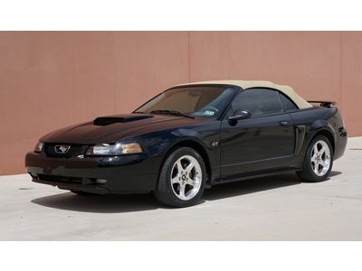 03 ford mustang gt conv auto leather mach audio cd chger 1 owner carfax cert!!!!
