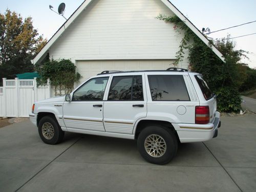 1995 jeep grand cherokee limited sport utility 4-door 5.2l