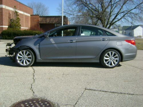 2011 hyundai sonota se former bank repossession body man's special clean title