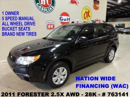 2011 forester 2.5x,awd,5 speed trans,cloth,16in wheels,28k,we finance!!