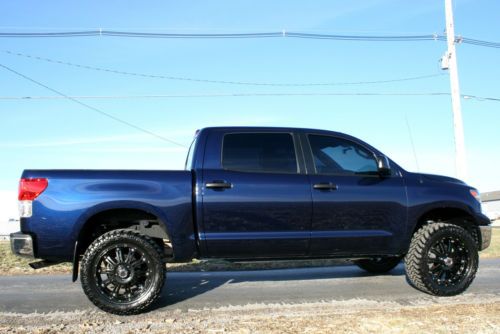 2011 supercharged lifted toyota tundra crewmax