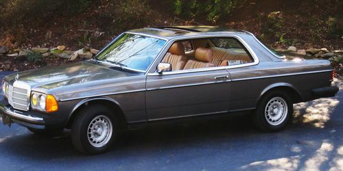 1985 mercedes 300cd   2 door coupe  turbo diesel  (w123 cdt) 169,100 miles