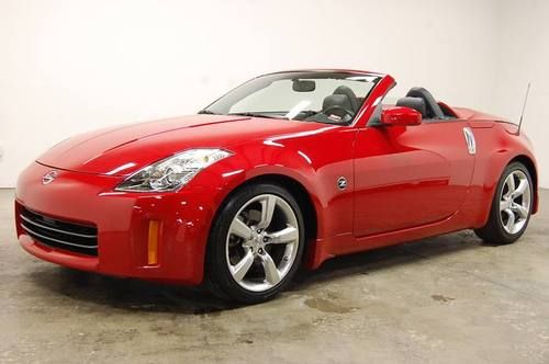 Nissan 350z roadster leather only 11k miles