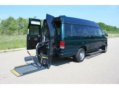 01 ford econoline e150 handicap accessible wheelchair van rear lift raised roof