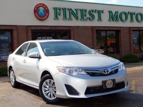2013(13) toyota camry le only 4k warranty bluetooth one owner save huge